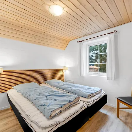 Family-friendly With Pool And Close To The North Sea Prázdninový dům *